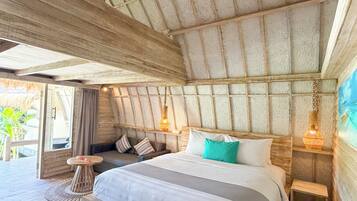 Deluxe Bungalow With Loft | Minibar, in-room safe, free WiFi, bed sheets