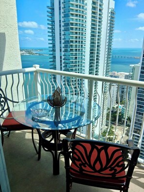 Luksus-lejlighed | Terrasse/gårdhave