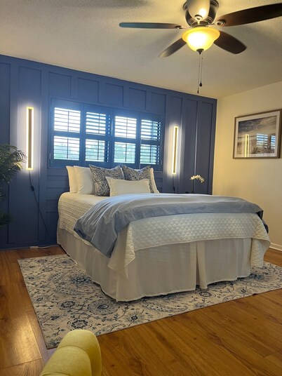 2 bedroom 2 bath single family home in Lake Placid FL. 
Located in Placid lakes 