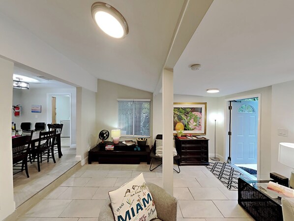 Interior - Miami Townhouse with Patio Gazebo (Miami)