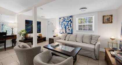 Miami Townhouse with Patio Gazebo