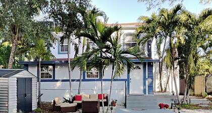 Miami Townhouse with Patio Gazebo