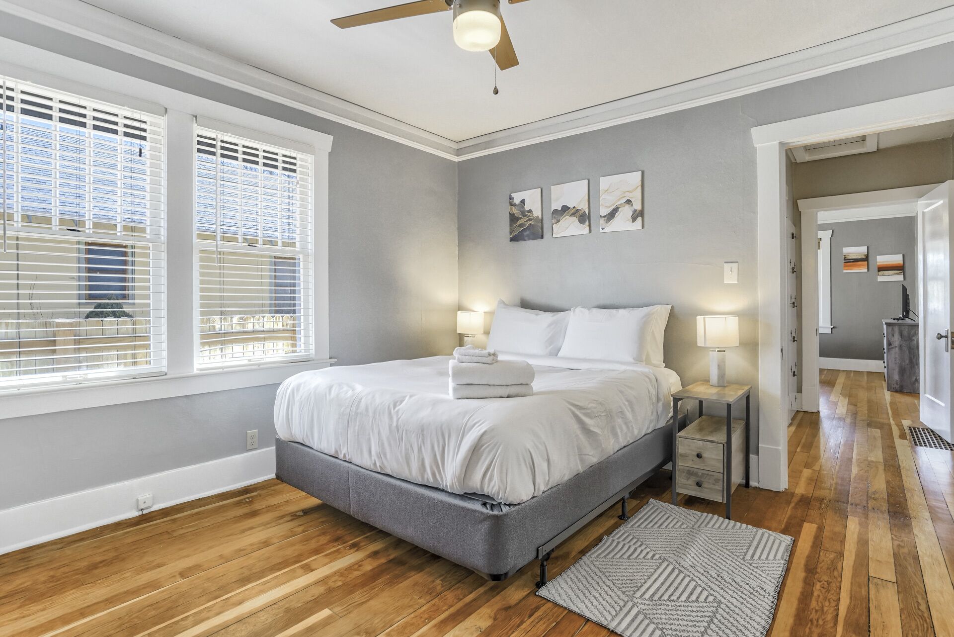 Casa | 3 quartos, ferros/tábuas de passar roupa, Wi-Fi de cortesia