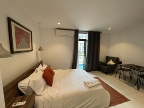 1 室のベッドルーム、アイロン / アイロン台、WiFi