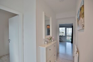 Imagen sin descripción, 4 de 28, botón