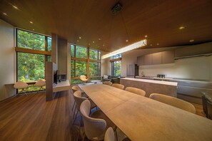 Luxury Chalet | Living area - Chalet Infinity (Hakuba)
