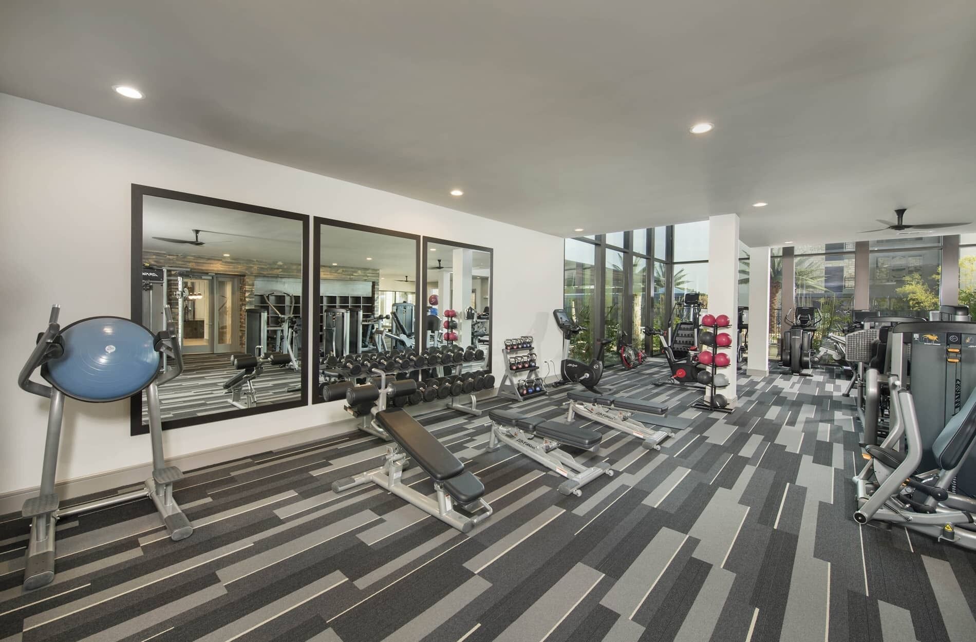 Lovely Homes +Balcony View +Pool+ GYM & Free Parking 