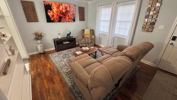 Smart TV, video games