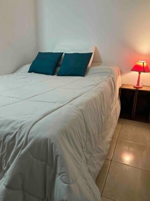 1 habitación, wifi y ropa de cama 