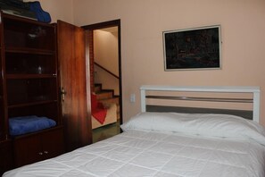 3 bedrooms, WiFi, bed sheets - Casa Aconchegante com 3 Quartos Para até 8 Pessoas em Conservatória (Conservatória)