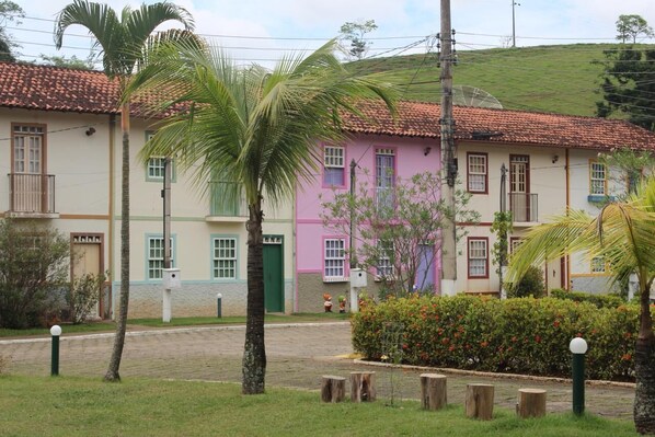 Exterior - Casa Aconchegante com 3 Quartos Para até 8 Pessoas em Conservatória (Conservatória)