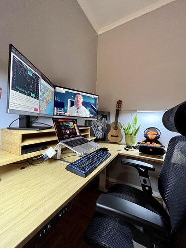 Bushwick • King Bed • Remote Office • 4 Beds • 20 Mins to Manhattan
