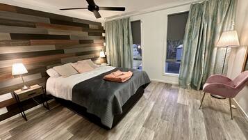 3 makuuhuonetta, silitysrauta/-lauta, ilmainen Wi-Fi, vuodevaatteet