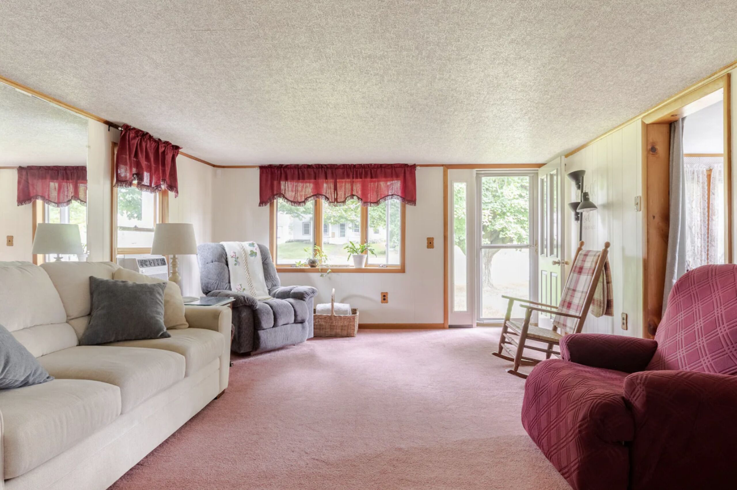 Karen’s Country Cottage