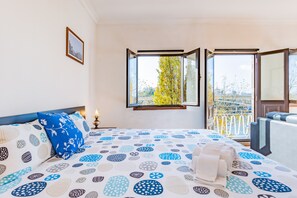 1 sovrum, strykjärn/strykbräda, wi-fi och sängkläder