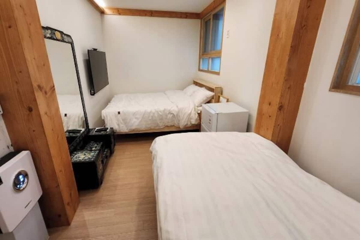 1 Schlafzimmer, individuell eingerichtet, kostenloses WLAN