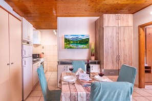 Private kitchen - Studio Apartment Iva Rijeka Suburbs (Rijeka)