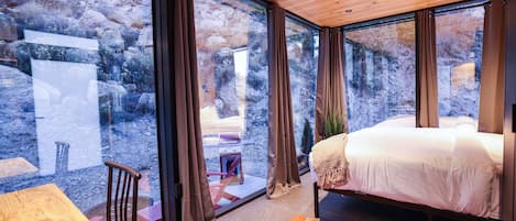 1 室のベッドルーム、旅行用ベビーベッド、WiFi、ベッドシーツ