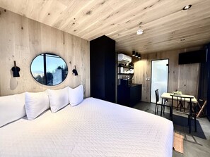1 Schlafzimmer, Reisekinderbett, WLAN, Bettwäsche