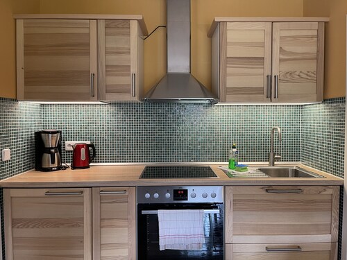 Ferienhaus 'Eichelhäher' mit privater Terrasse, privatem Garten und WLAN