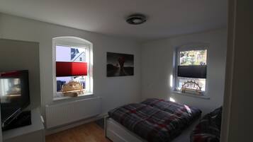 3 dormitorios, wifi gratis, ropa de cama