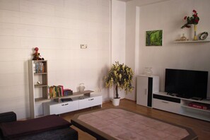 Interior - Apartment "Rose" with Shared Garden (Schöneck)