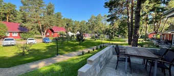Holiday Home 'Specht' with Private Terrace, Private Garden and Wi-Fi