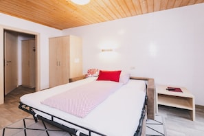 1 Schlafzimmer, kostenloses WLAN, Bettwäsche