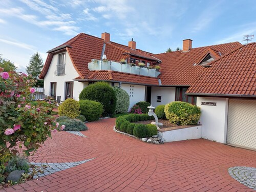 Ferienwohnung Evi Opp - Evita" mit privater Terrasse, privatem Garten und WLAN