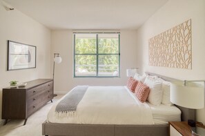 1 chambre, fer et planche Ă repasser, Wi-Fi, draps fournis