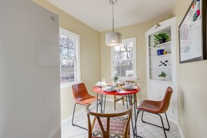 Dining - Central Rapid City Home w/ Sunroom & Fireplace! (Rapid City)