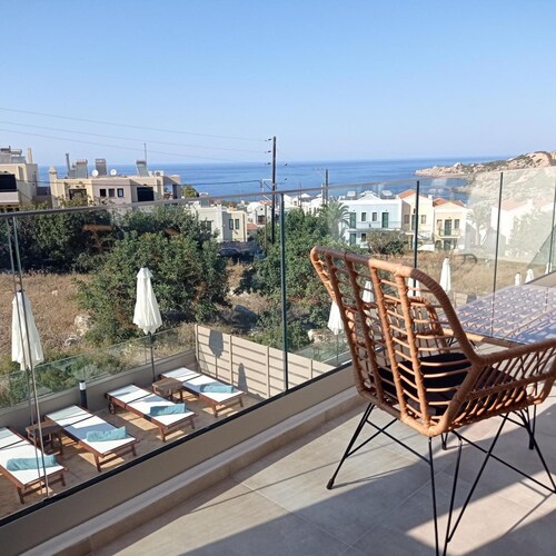 Amethyst Nevelo Quality Villas