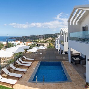 4 bedrooms - Amethyst Nevelo Quality Villas (Rethymno)