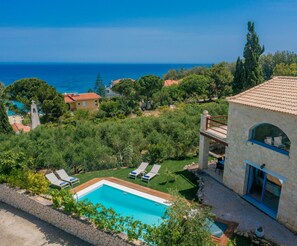 Villa | 2 soverom og barnesenger (inkludert)