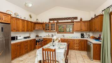 Villa | 3 bedrooms, soundproofing