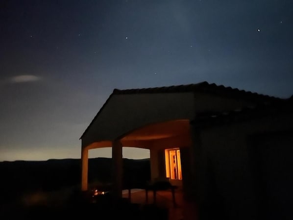 Exterior - 4 Bedroom Villa in Conqueyrac (Conqueyrac)