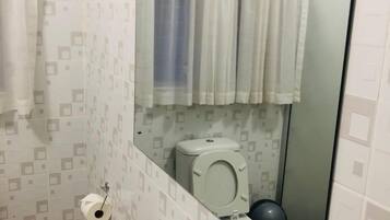 Shower, towels, soap, shampoo