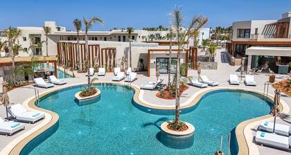 Noble Hotel Suites - Adults Only