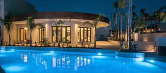 Noble Hotel Suites - Adults Only