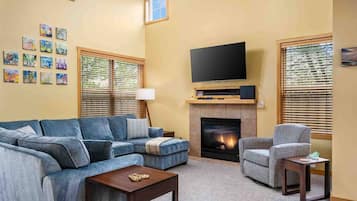 Smart TV, fireplace, video games