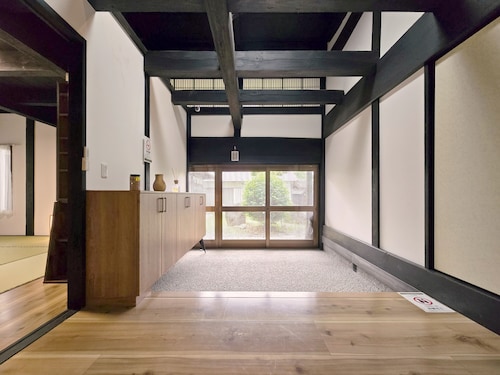 内部エントランス