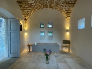 Interior - Villa Ghetaldi 1516 - Large 5-star renovated Renaissance Villa from Owner (Sudurad, Šipanska Luka)