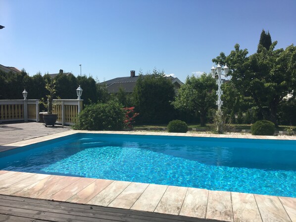 Economy Room | Desk, laptop workspace, free WiFi, bed sheets