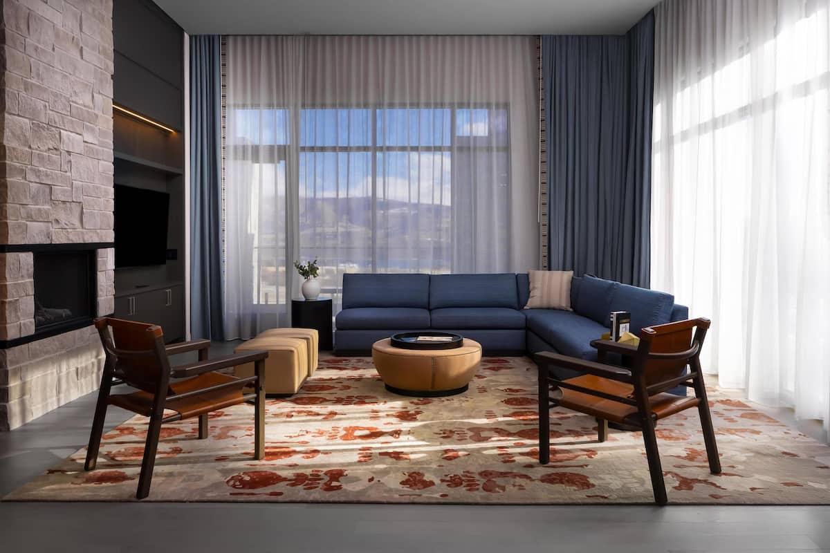 Premier Suite