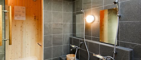 Ensemble douche/baignoire, baignoire relaxante profonde, sèche-cheveux