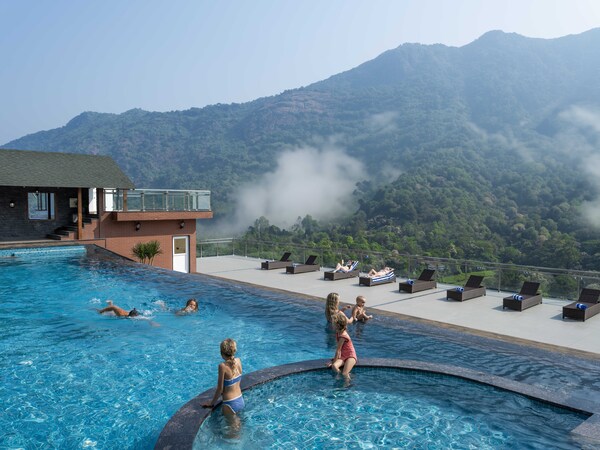The Grand Cliff Resort Munnar - Idukki