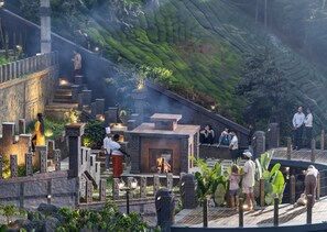 Fireplace - The Grand Cliff Resort Munnar (Devikolam)