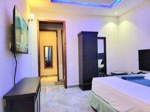 Deluxe Double Room | Free WiFi - Velmont Hotel (Dar es Salaam)