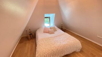 2 bedrooms, free WiFi