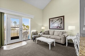 TV, offices - Doug's Dune Destination By Beach Star (Surfside Beach)